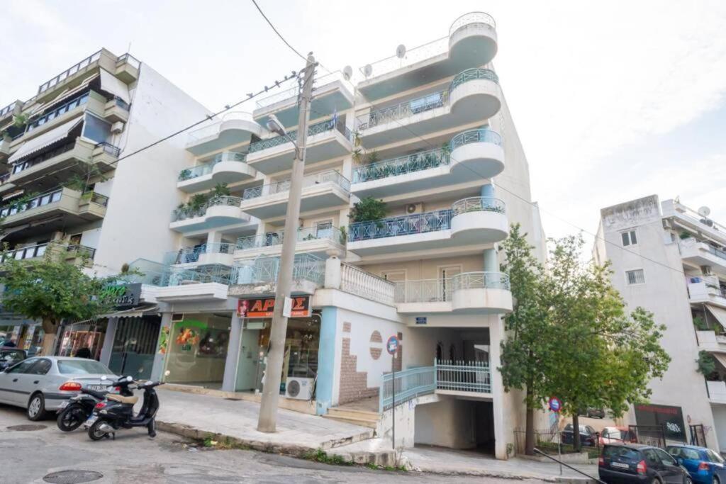Kostas Home By Bill Apartments Patras Buitenkant foto