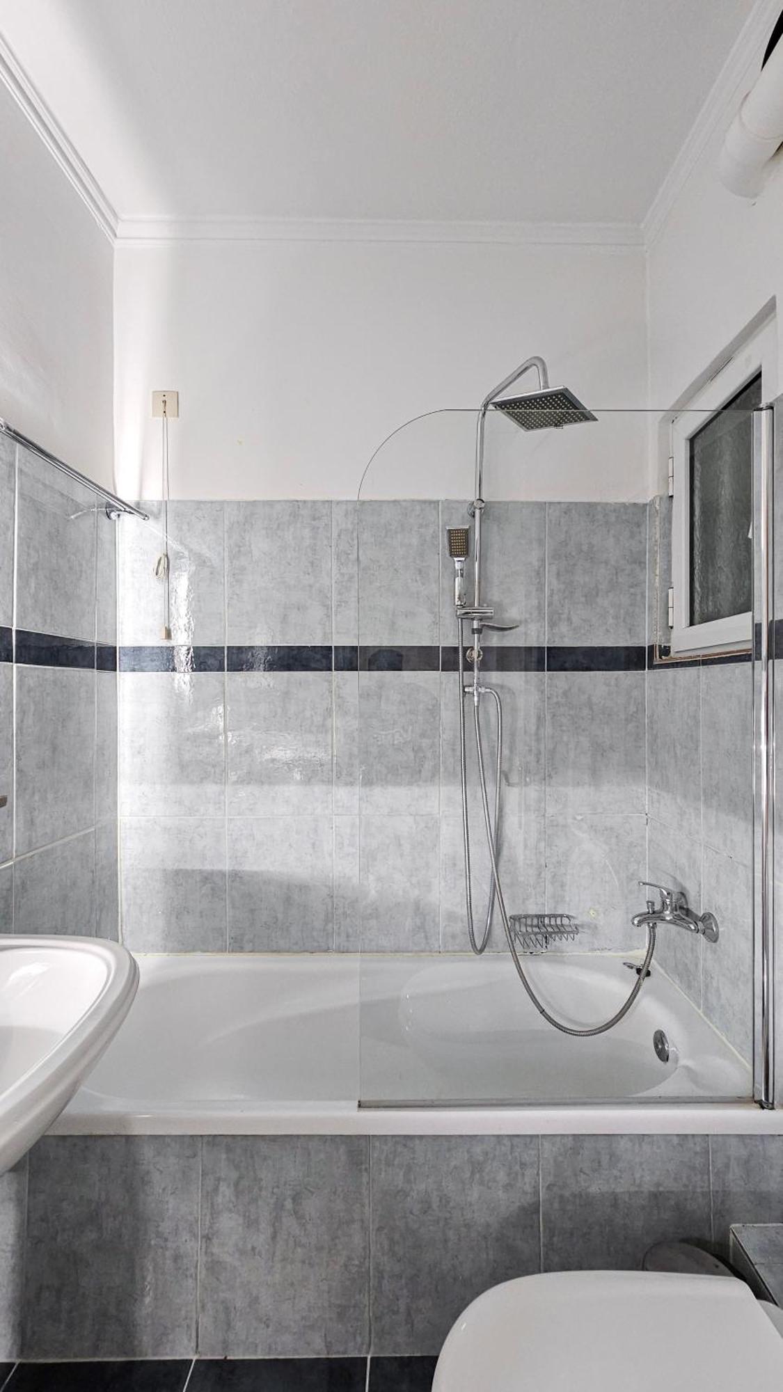 Kostas Home By Bill Apartments Patras Buitenkant foto